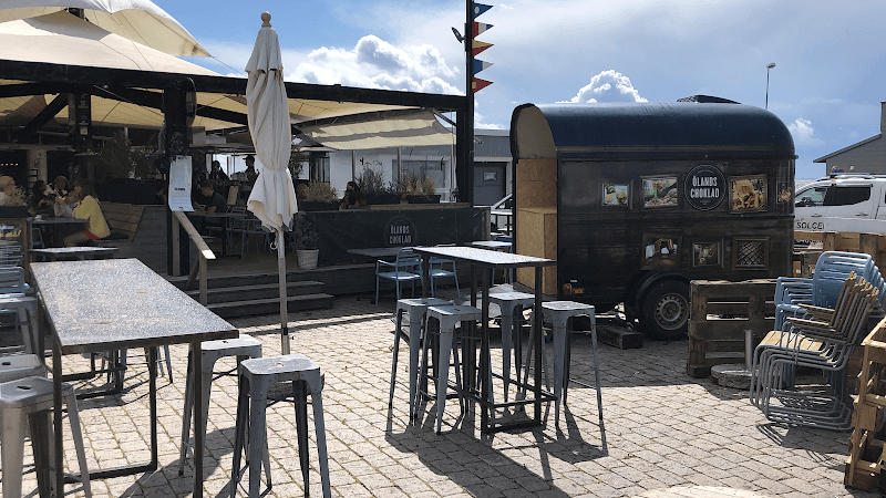 Ölandschoklad hamncafé