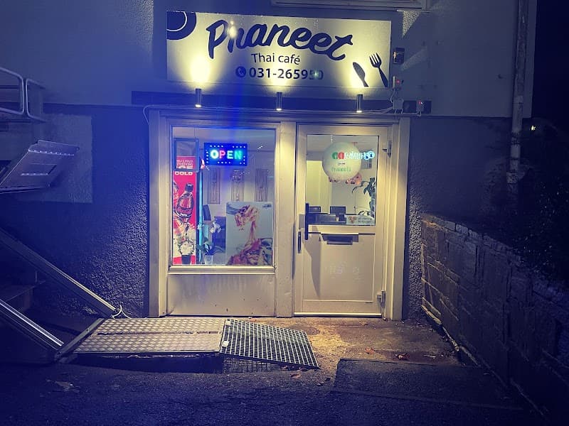 Praneet Thai Café