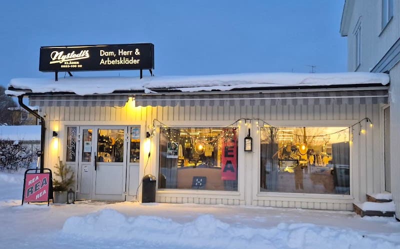 CG Nystedts Kläder AB