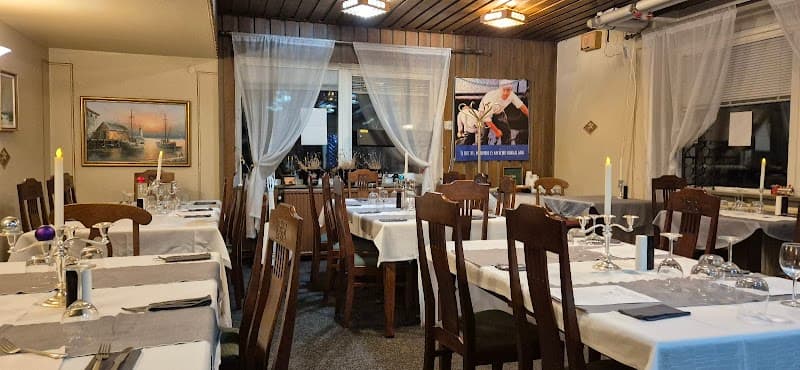 Paris,Barcelona & Friends