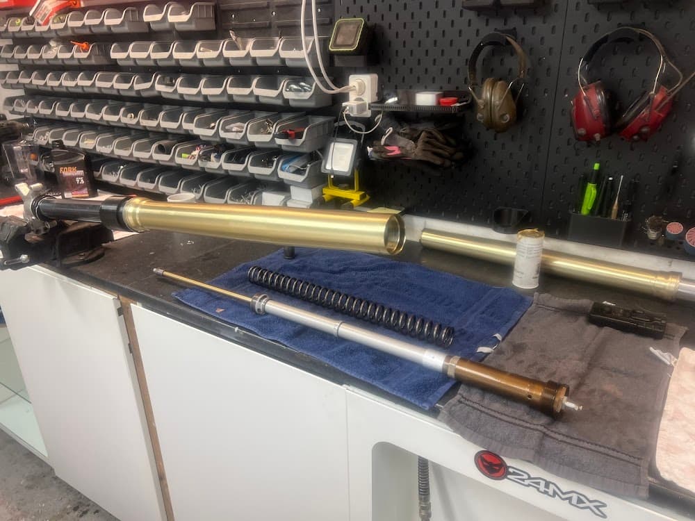 Jonas burk och garage