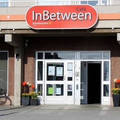 Café InBetween