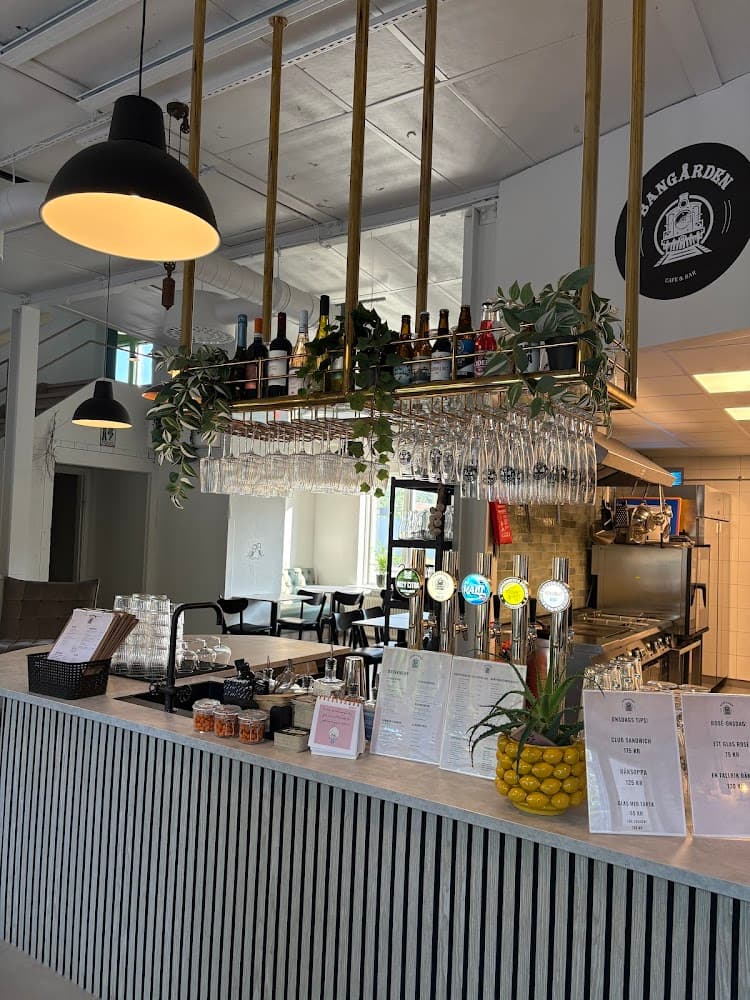 Bangården Café & Kiosk