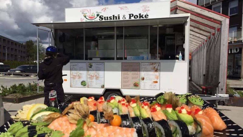 Sushi & Poke