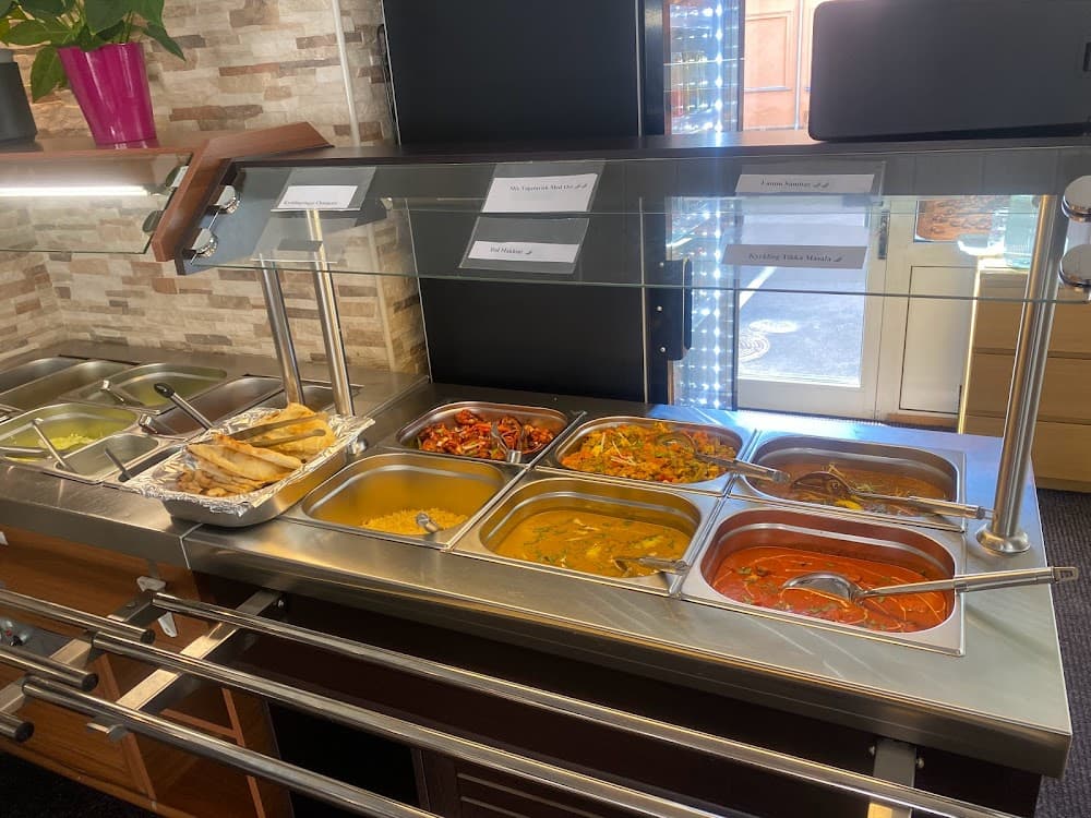 Hello India Restaurang & Bar