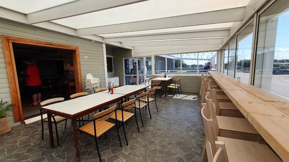 Globalize Beach House