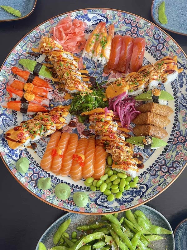 Hanami Hawaiian Poke & Sushi i Årjäng