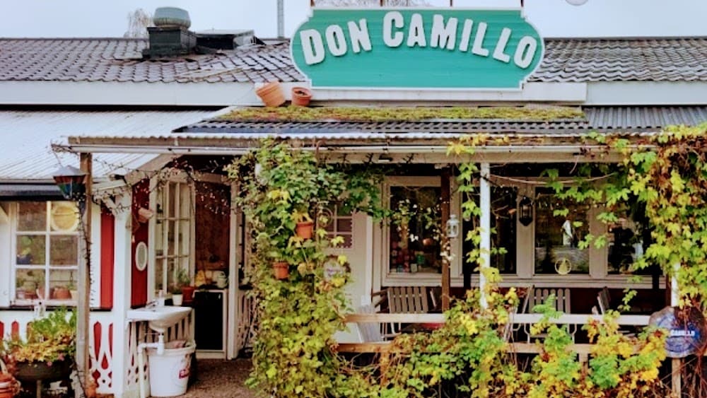- Don Camillo Kosta - Pizza&Sallad&Tacos&more
