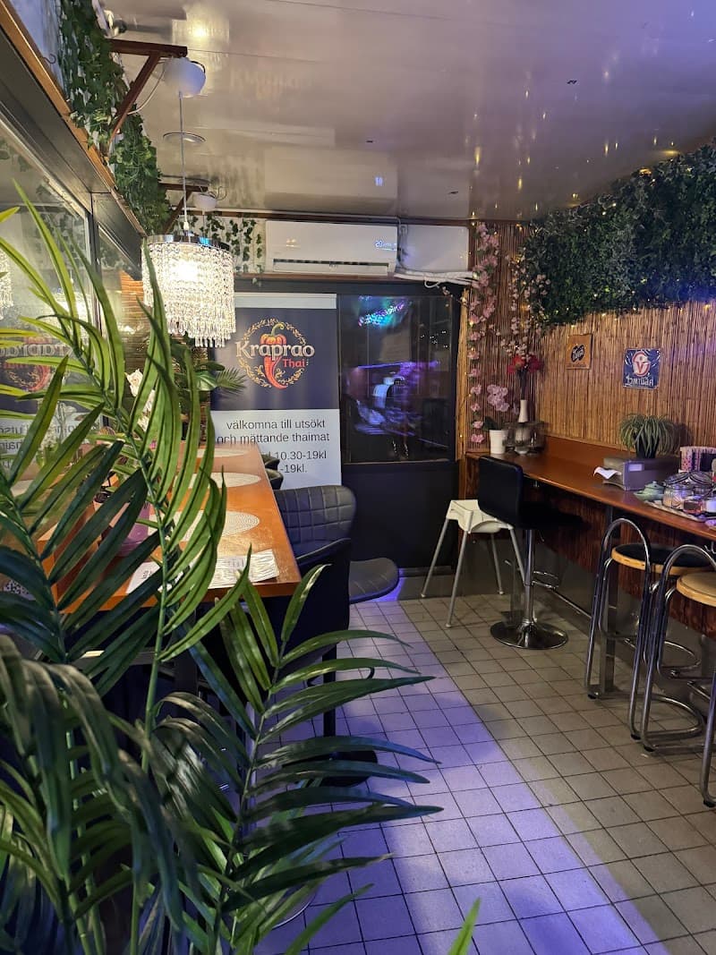 Kapraothaistockholm nära haninge centrum entré 3