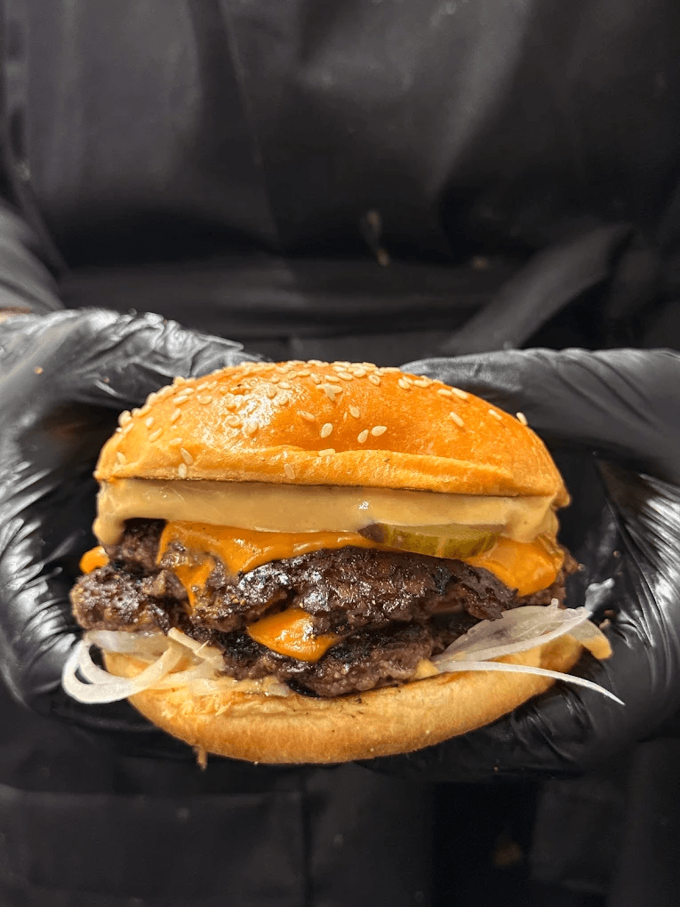 The M.O.B (Meat On Bun)