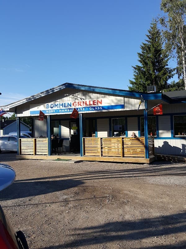 Bommengrillen